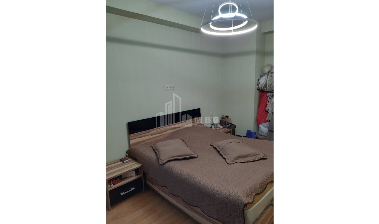 For Sale Flat, in Bagebi