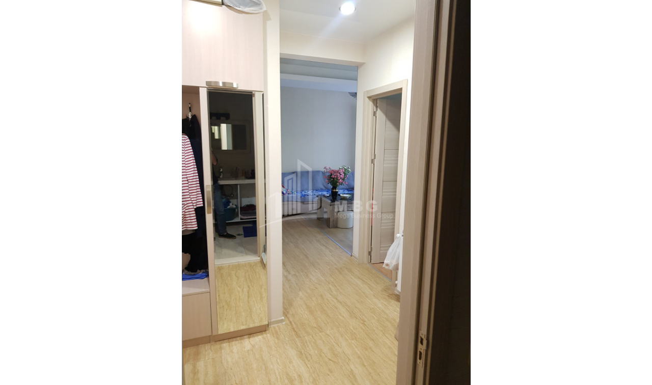 For Sale Flat, in Bagebi