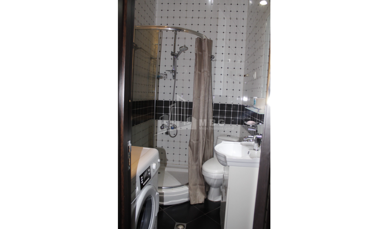 For Sale Flat, in Ortachala