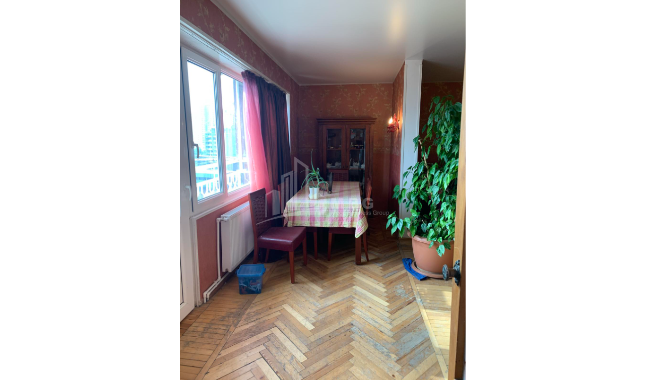 For Sale Flat, in Saburtalo