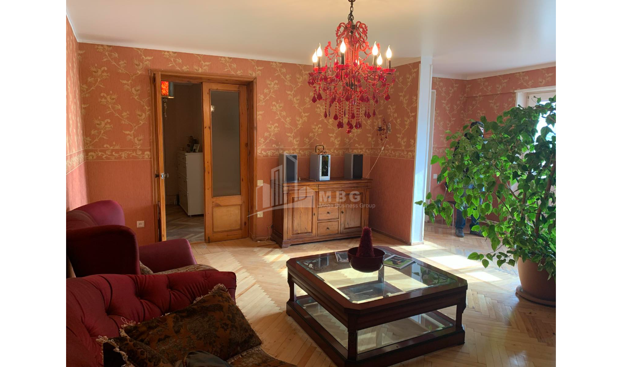 For Sale Flat, in Saburtalo