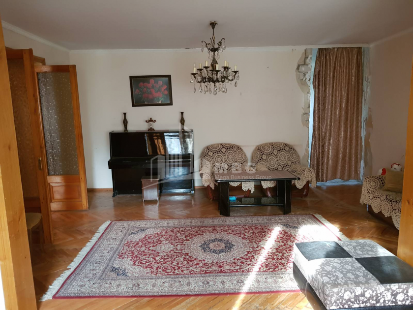 For Sale Flat, in Gldani Massive