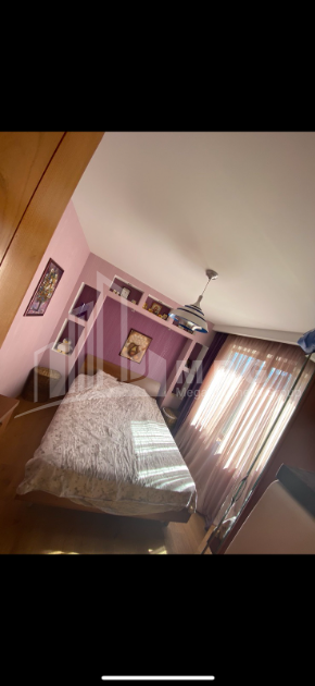 Продается Квартира, в Нуцубидзе микрорайони (I-V)