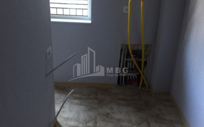 For Sale Flat, in Bagebi