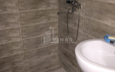 For Sale Flat, in Bagebi