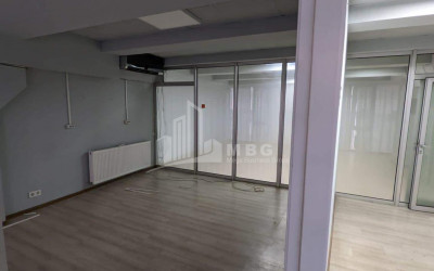 For Rent Витражный фасад Commercial, in Digomi Massive