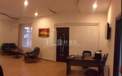 В аренду Торговый Коммерческий, в Дидубе Район