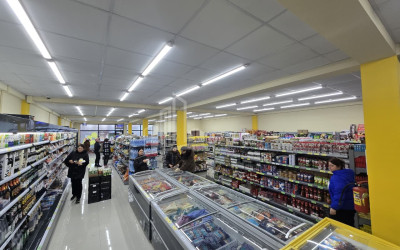 იყიდება სავაჭრო კომერციული ფართი ლოტკინში, ნაძალადევის რაიონი