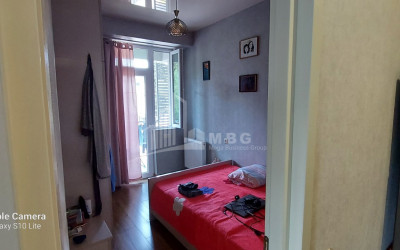 For Sale Flat, in Nadzaladevi