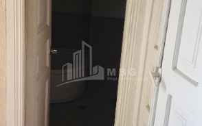 Продается Квартира, в Ваке