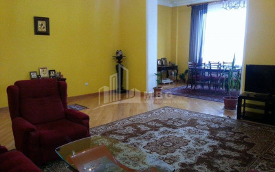 В аренду Квартира, в Ваке