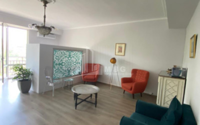 For Sale Flat, I. Chavchavadze Avenue, Vake, Vake District, Tbilisi