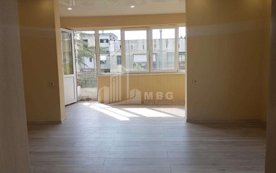 For Sale Flat, in Gldani Massive