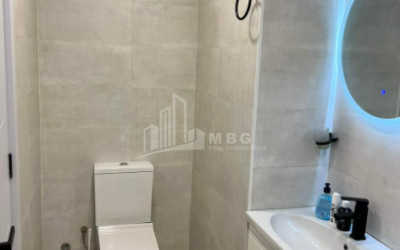 For Sale Flat, in Isani