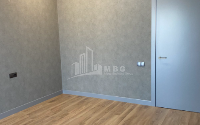 For Sale Flat, in Zemo Vera