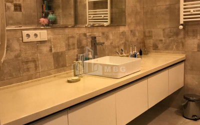 For Sale Flat, in Vake