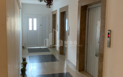 For Sale Flat, in Isani