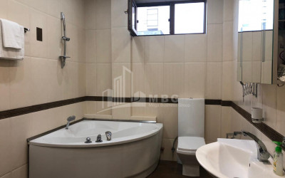 В аренду Квартира, в Мтацминда