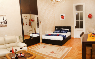 For Sale Flat, in Sololaki