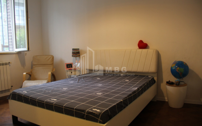 For Rent Flat, in Zemo Vera