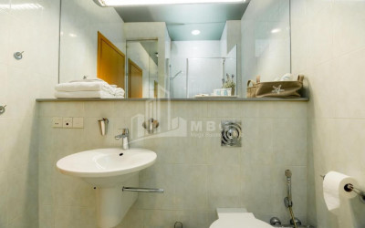 For Sale Flat, in Vera