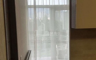For Sale Flat, in Surrounding area of metro Guramishvili