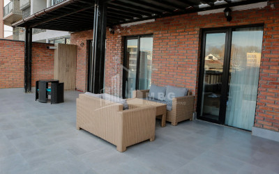 For Rent For office Commercial, in Isani