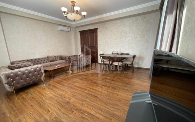 For Rent Flat, in Mtatsminda