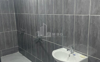 For Sale Refrigerator-freezer area Commercial In Ruisi, Kareli