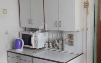 იყიდება ბინა, ვაზისუბანი