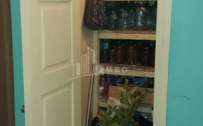 For Sale Flat, in Varketili