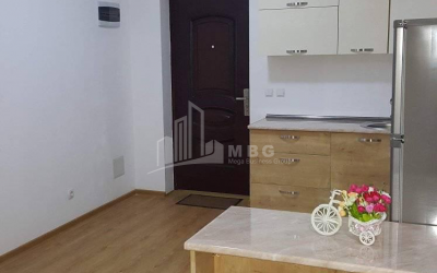 For Sale Flat, in Varketili