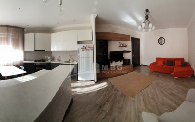 For Sale Flat, in Isani