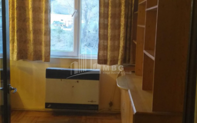 For Sale Flat, in Nutsubidze micro-districts (I-V)