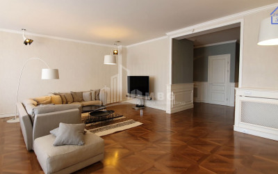 Продается Квартира, в Сололаки