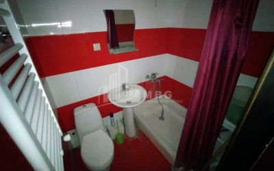 იყიდება ბინა, საბურთალო