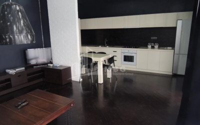 For Sale Flat, in Bagebi