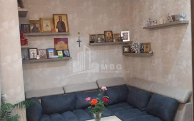For Sale Flat, in Nadzaladevi