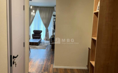 For Sale Flat, in Isani