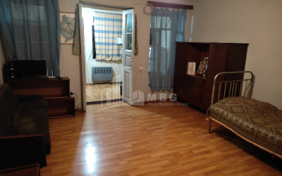 For Sale Flat, in Isani