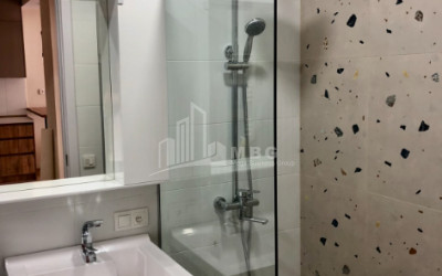 For Rent Flat, in Navtlughi