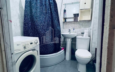 For Sale Flat, in Gldani Massive