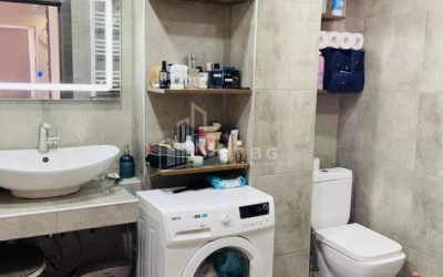 იყიდება ბინა, ვაზისუბანი