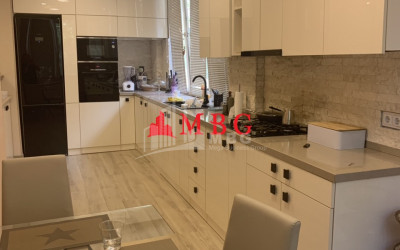 Продается Дом - Вилла, в Сабуртало