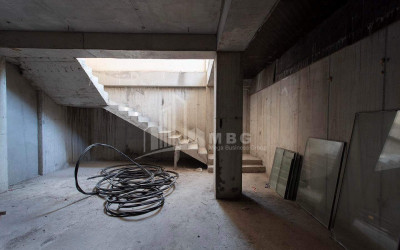 For Rent Витражный фасад Commercial, in Chugureti