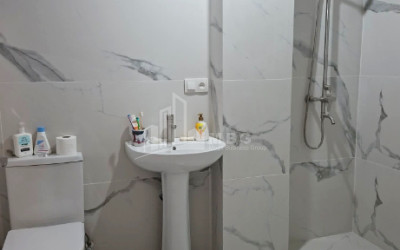 For Sale New building Flat On Street A. Politkovskaya (Jikia), საბურთალო
