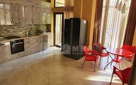 For Rent House - Villa, in Vake