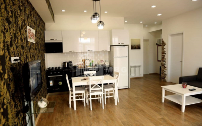 For Sale Flat, in Avlabari