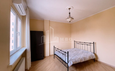 For Rent Flat, in Mtatsminda