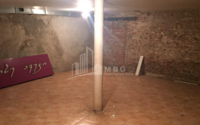 For Rent Витражный фасад Commercial, in Sololaki